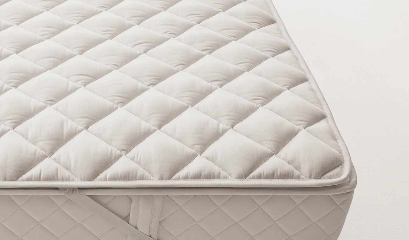 Poliform_coordinati_letto_03F_RIVESTIMENTI_Topper_1300x764px Poliform_coordinati_letto_03F_RIVESTIMENTI_Topper_1300x764px