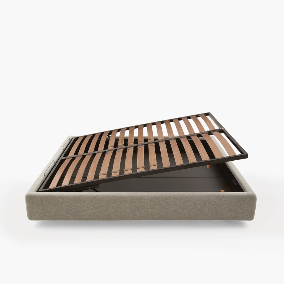 Poliform Bedsteads And Mattresses