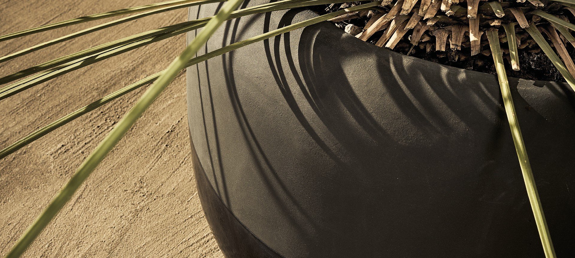 Poliform Outdoor Vases