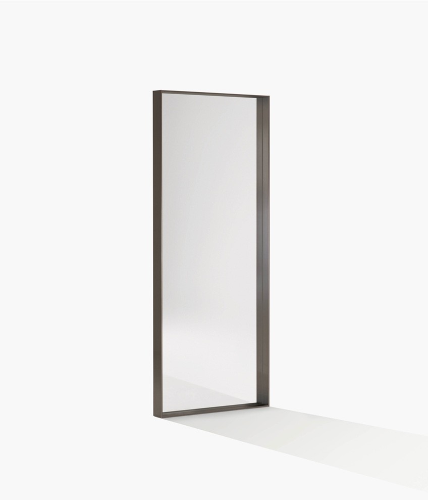 Sara mirror with frame in brushed black chrome and white mirror.