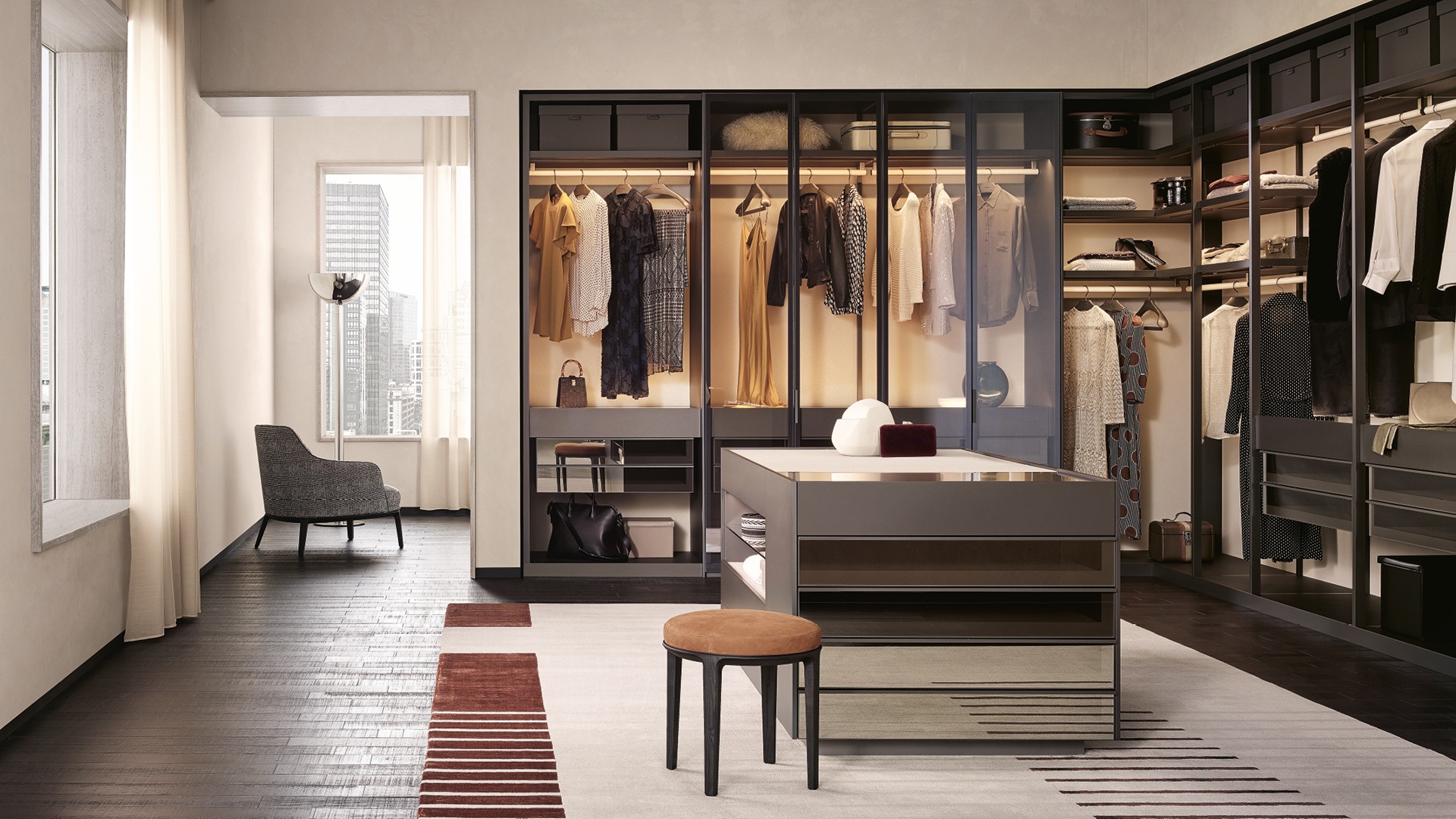 Senzafine Walk-In Closet